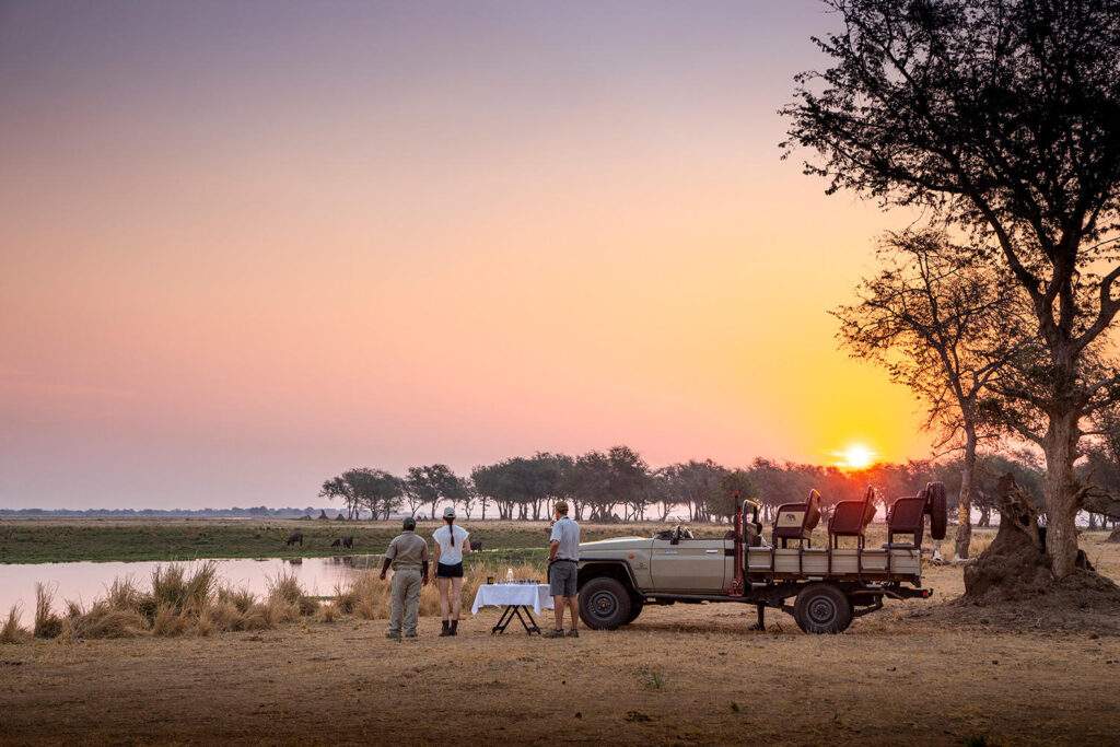 Chiawa Camp sundowners